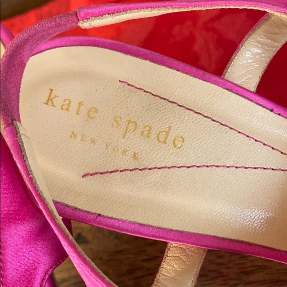 Kate Spade pink satin bow t-strap heels 8.5 - Picture 2 of 5